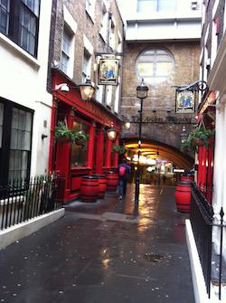 Things to do in Trafalgar Square