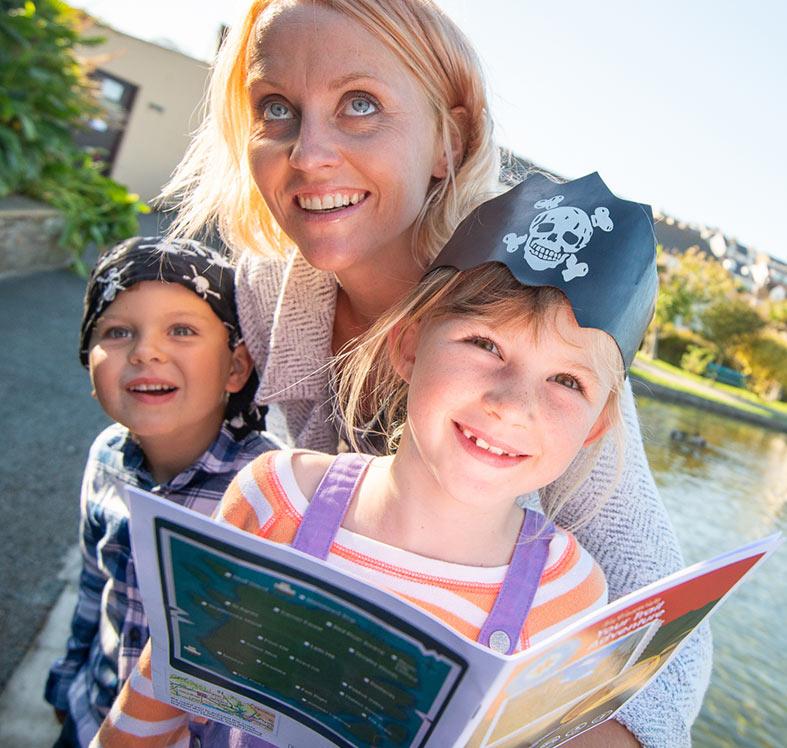 Treasure Hunt - Follow Clues & Unlock Secrets