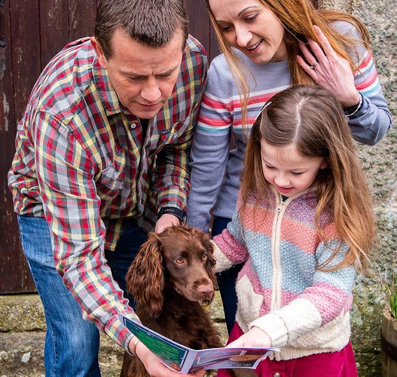 Interactive Treasure Hunt in Dundee - Solve Clues