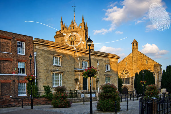 Wisbech - Memorial & River